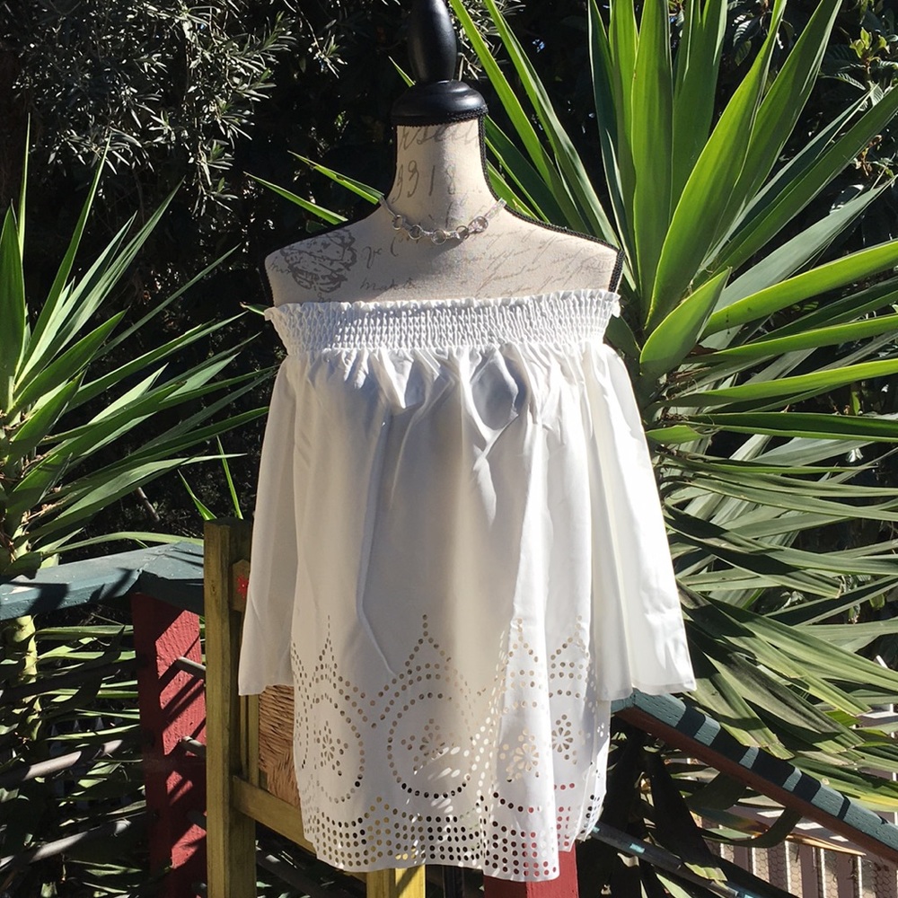 New!! Off Shoulder Blouse - Picture 2 of 6